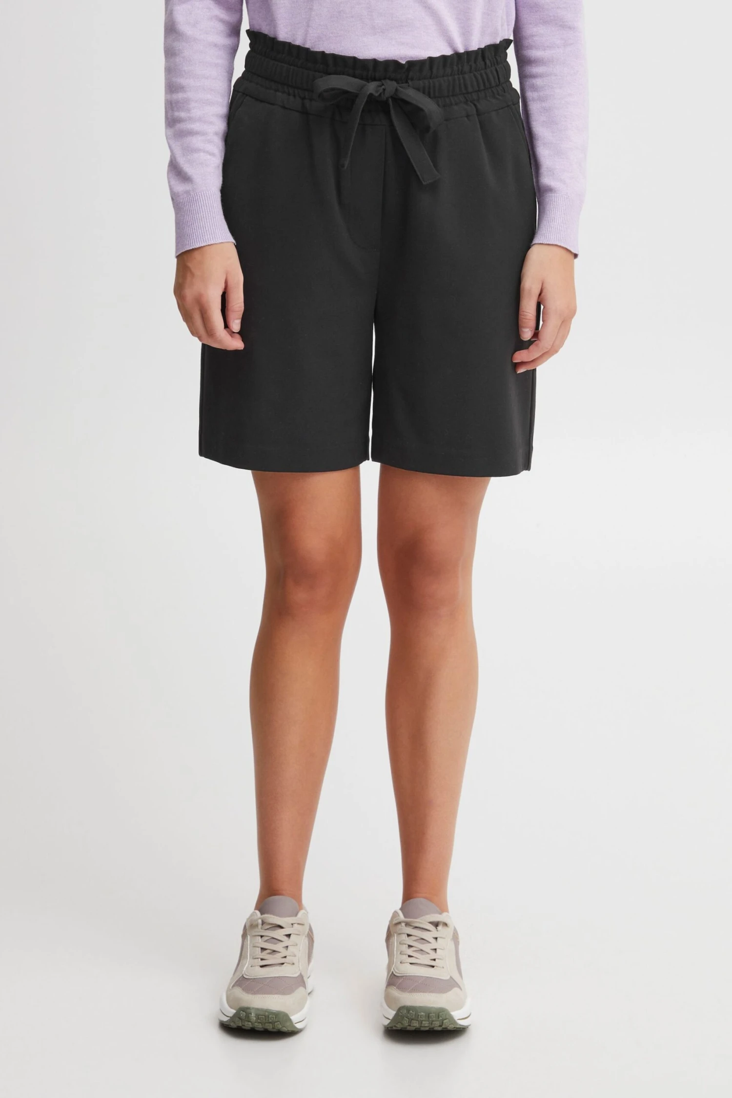 OXMO Shorts Regular Sweatshorts Daniella Frauen Schwarz 2 OXMO Shorts Regular Sweatshorts Daniella Frauen Schwarz – Bild 2