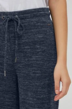 OXMO Stoffhosen Loosefit Sweathose Berenice Frauen Dunkelblau -OXMO Verkaufs-Shop fbb159b4991200f4c93ed400bfbebf16