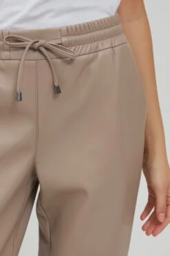 OXMO Stoffhosen Regular Jogger Pants PAULIA Frauen Beige 10 OXMO Stoffhosen Regular Jogger Pants PAULIA Frauen Beige -OXMO Verkaufs-Shop fbf822346fc0a058774d569087c3cc7e
