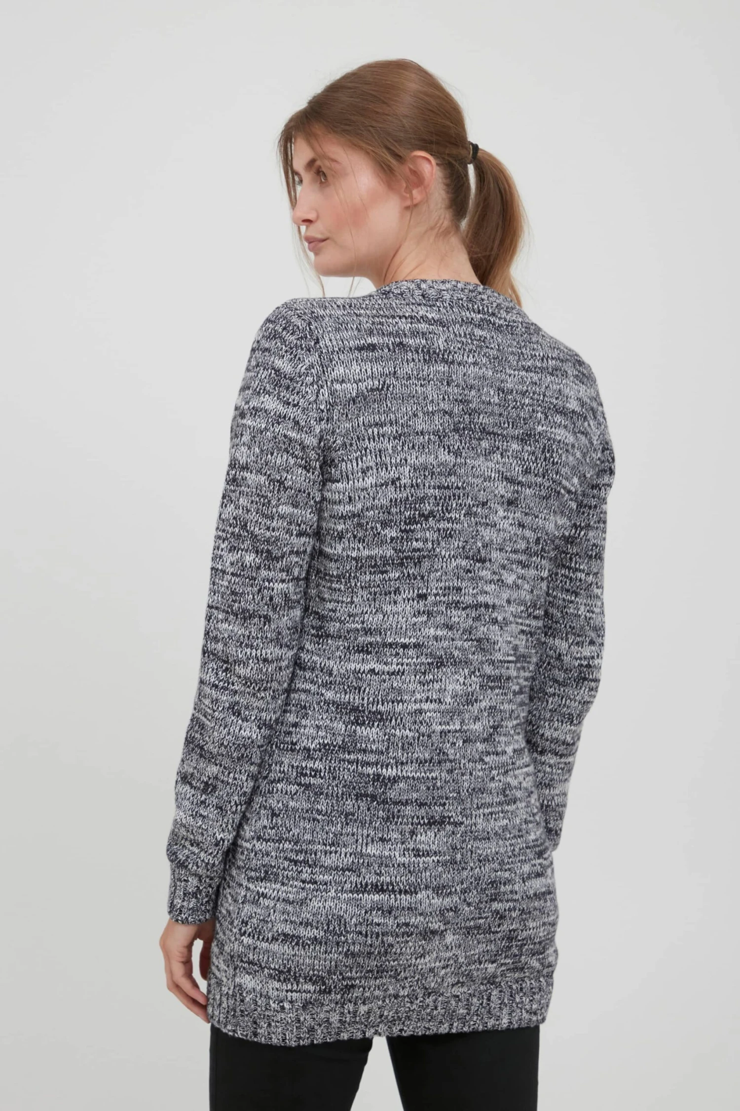 OXMO Strickjacken Strickjacke Philemona Frauen Dunkelblau 4 OXMO Strickjacken Strickjacke Philemona Frauen Dunkelblau – Bild 4